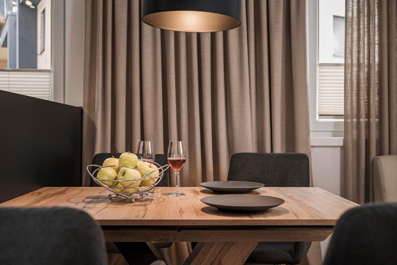 Monas Home Mayrhofen Exterior foto